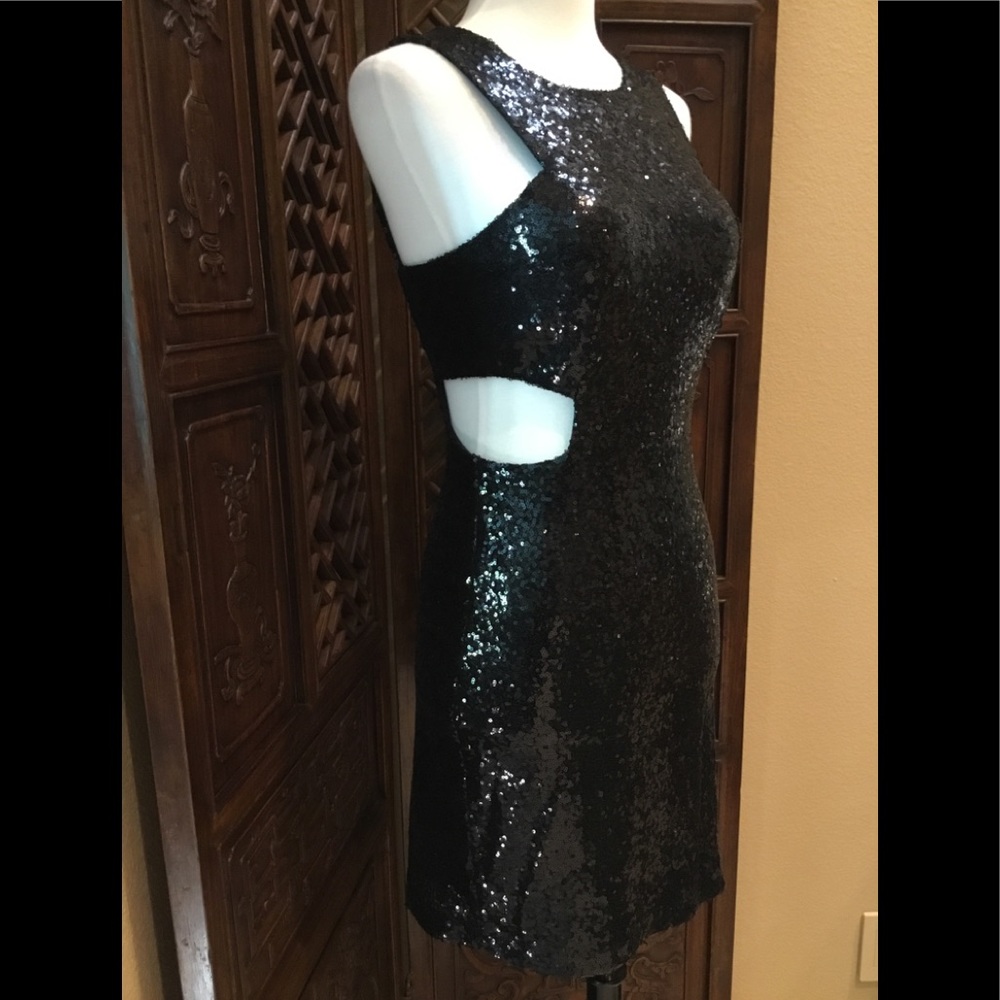 ๐ฅ TEEZE ME DRESS SIZE 3/4 - Picture 5 of 8